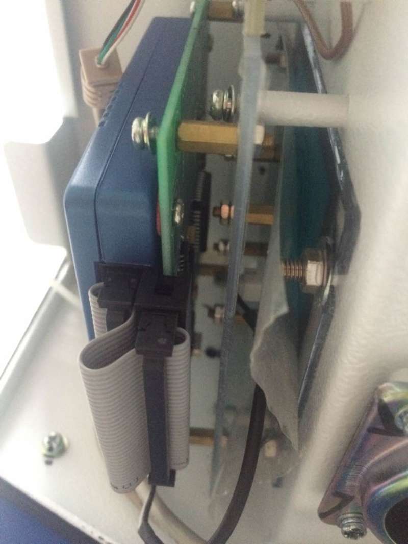 身份證讀卡器模組在建設(shè)銀行發(fā)卡充值機(jī)安裝使用 身份證讀卡器模組在建設(shè)銀行發(fā)卡充值機(jī)安裝使用